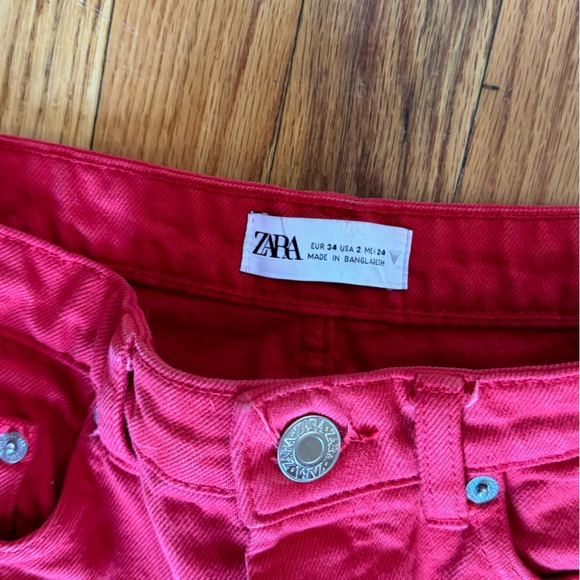 Zara red straight jeans - Picture 2 of 4